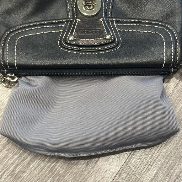 Coach Vintage Legacy Black Leather Turnlock Wristlet Wallet Bag Y2K Going Out - Picture 8 of 10